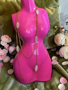 Vtg Goldtone Long Layered Pendant Necklace